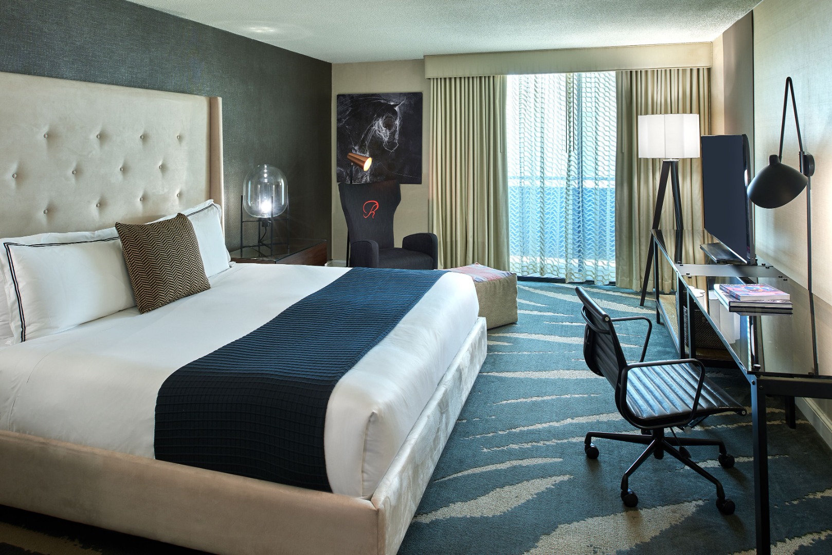 superior_deluxe_and_premier_king room